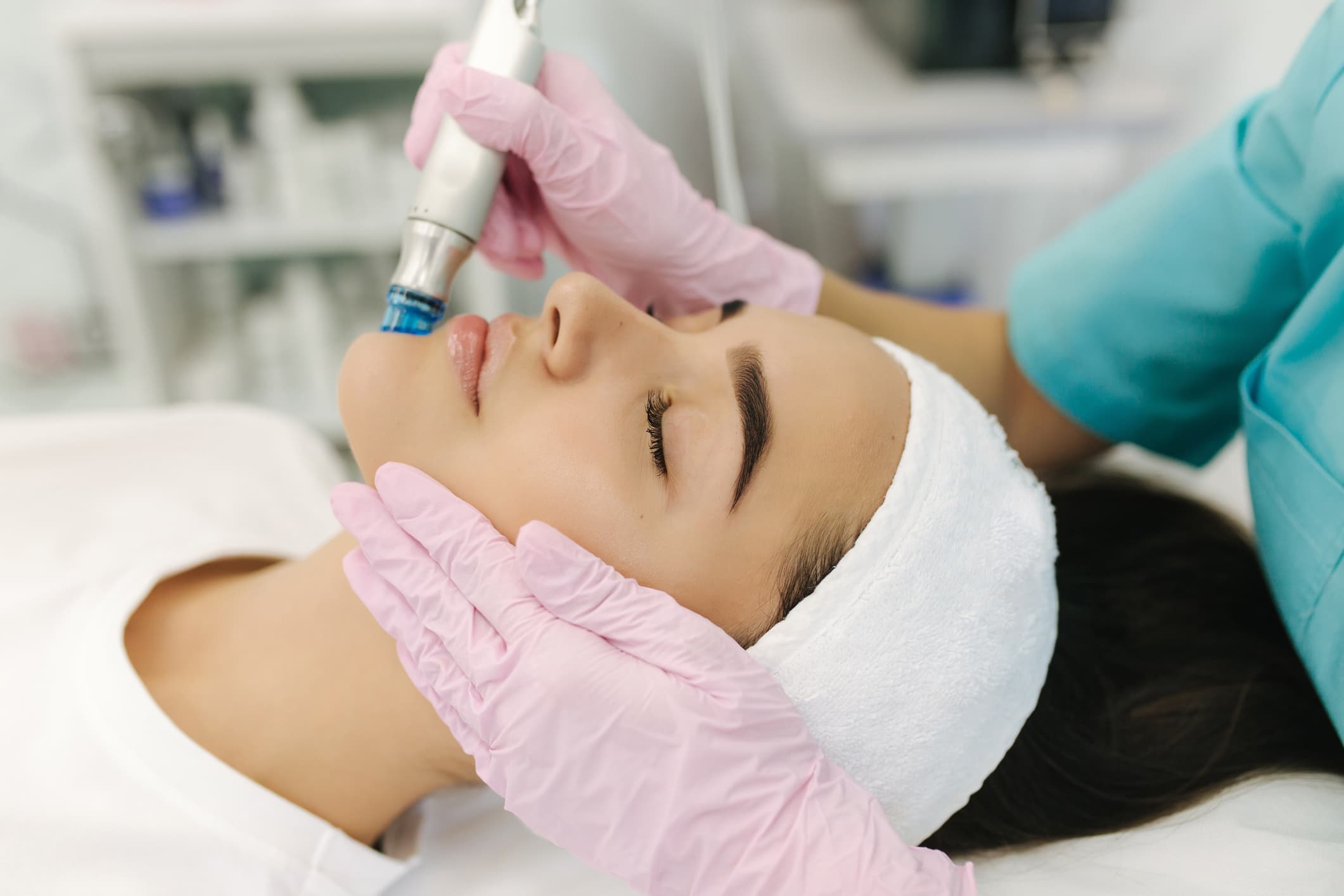 Hydro microdermabrasion peel